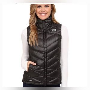 The Northface black Heathered 550 down vest